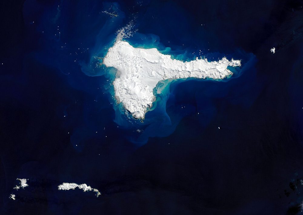 Landsat 8/9 (Optical, Thermal IR) — sample imagery